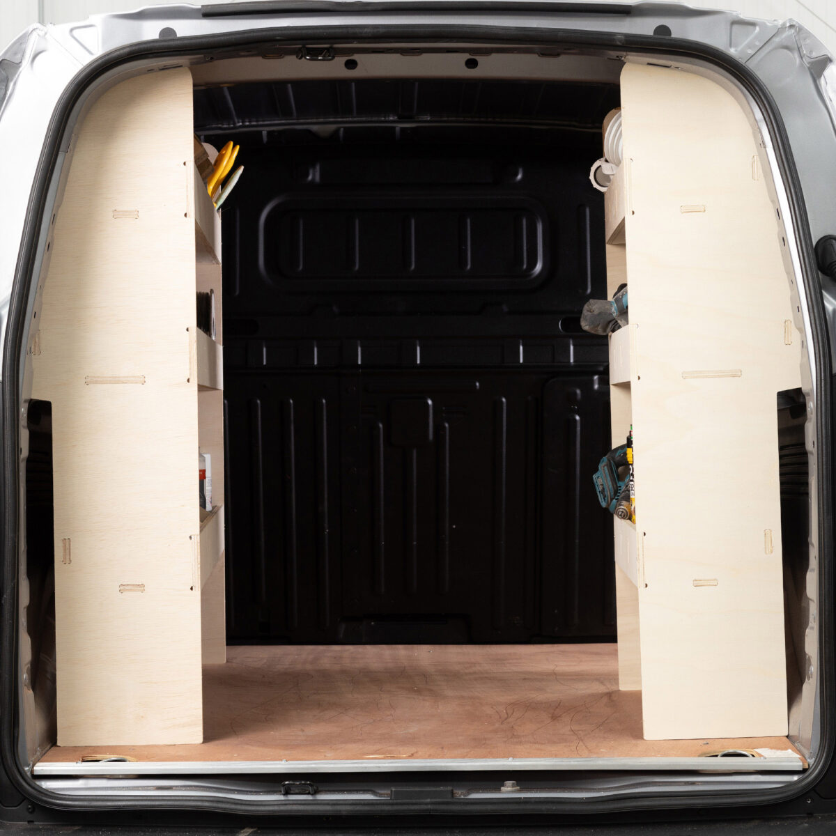 Renault Kangoo L1 (ML) 2022+ doppelte Regale hinten – Bild 1