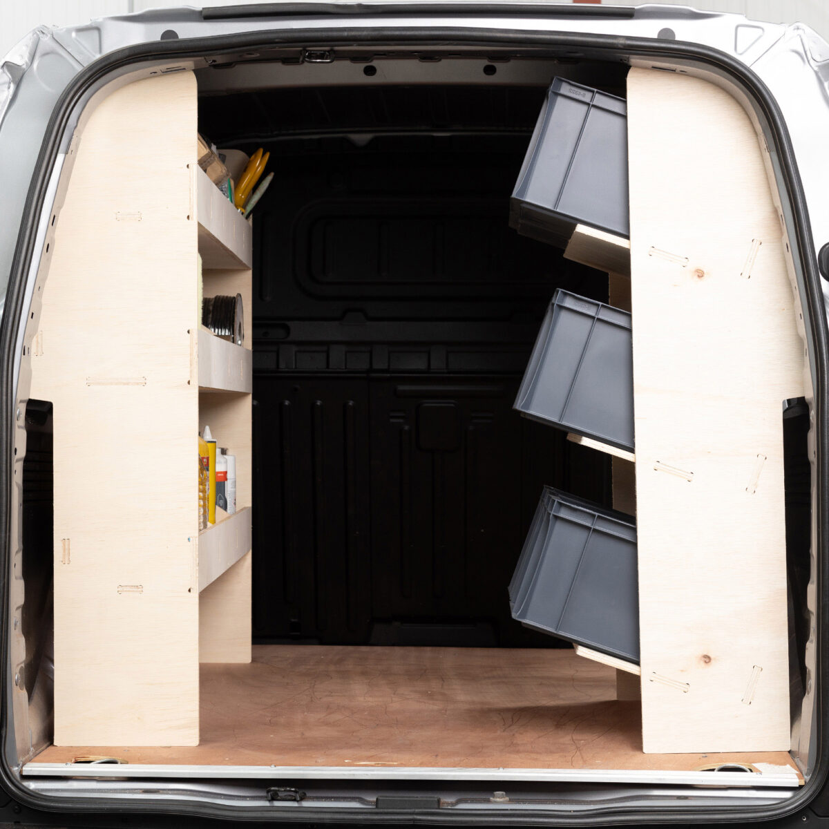 Renault Kangoo L1 (ML) 2022+ doppelte Regale hinten – Bild 1